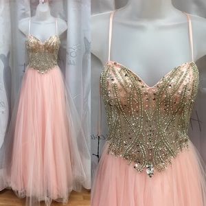 Pink ball gown size 6 Dave & Johnny
